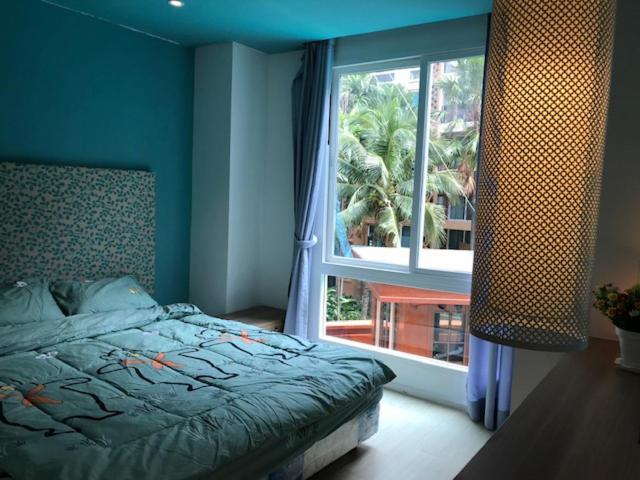 Atlantis Waterpark Apartment Pantai Jomtien Bagian luar foto